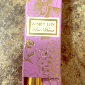 🎉2/$5🎉 NWT - Winky Lux Universal brow pencil